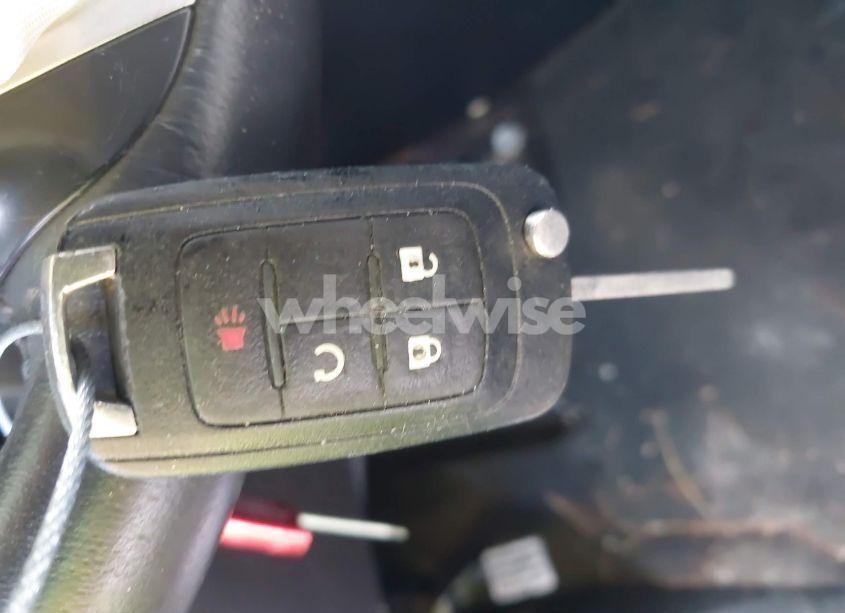 Photo 11 of 2016 Chevrolet Equinox LT (VIN 2GNFLFE36G6162831)