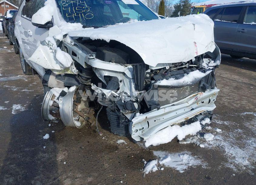 Photo 6 of 2016 Chevrolet Equinox LT (VIN 2GNFLFE36G6162831)