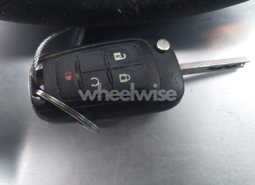 Photo 11 of 2015 Chevrolet Equinox 1LT (VIN 2GNFLFE37F6327400)