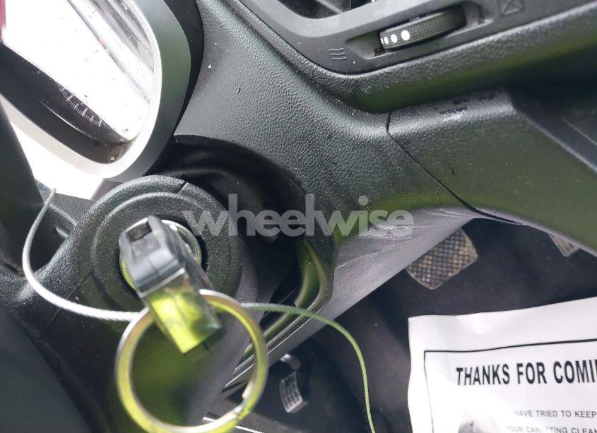 Photo 11 of 2016 Chevrolet Equinox LT (VIN 2GNFLFE38G6246505)