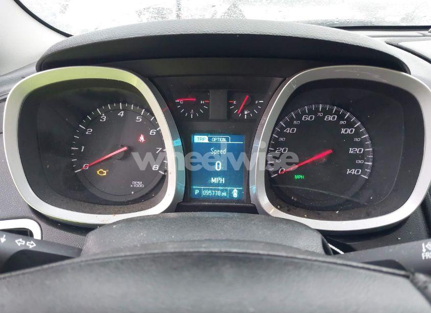 Photo 15 of 2016 Chevrolet Equinox LT (VIN 2GNFLFE38G6246505)