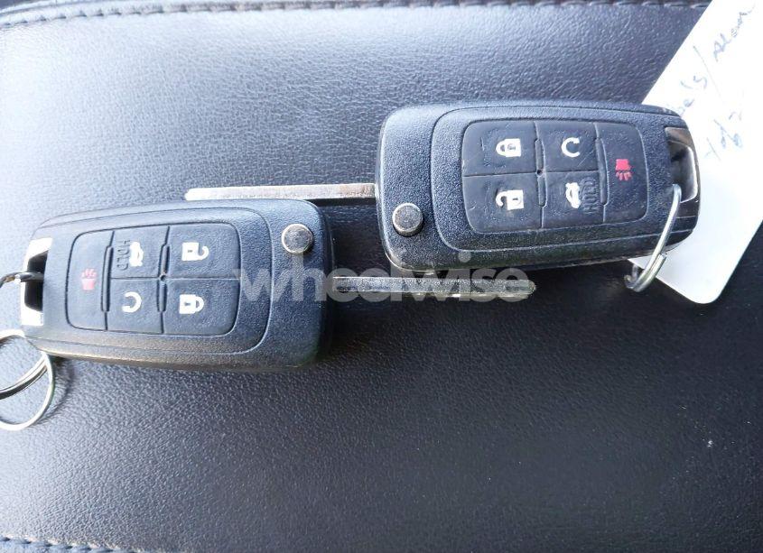 Photo 11 of 2017 Chevrolet Equinox LT (VIN 2GNFLFE3XH6222434)