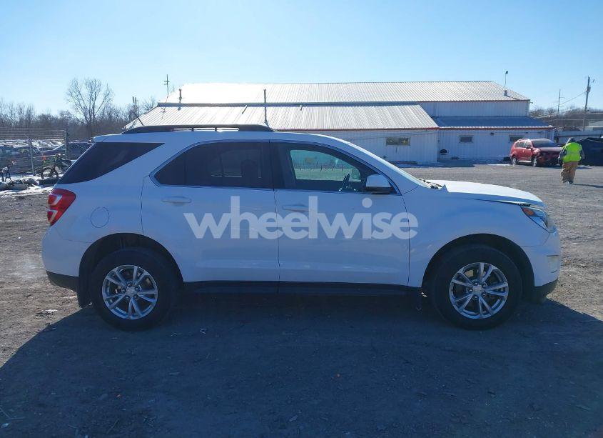 Photo 13 of 2017 Chevrolet Equinox LT (VIN 2GNFLFE3XH6222434)
