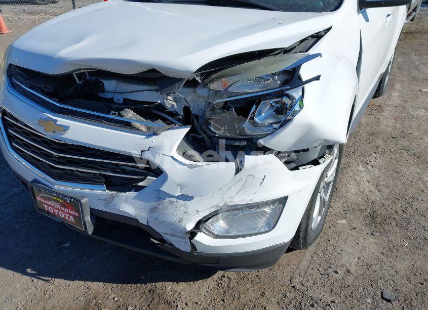 Photo 6 of 2017 Chevrolet Equinox LT (VIN 2GNFLFE3XH6222434)