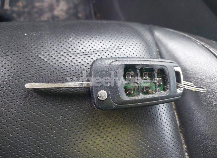 Photo 11 of 2012 Chevrolet Equinox LTZ (VIN 2GNFLFE51C6264419)