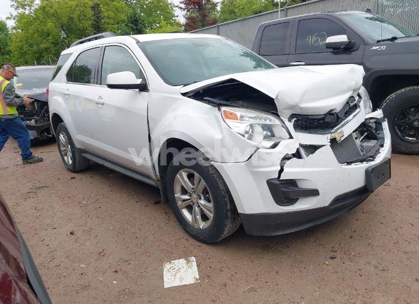 2015 Chevrolet Equinox 1LT (VIN 2GNFLFEK0F6305990) main photo