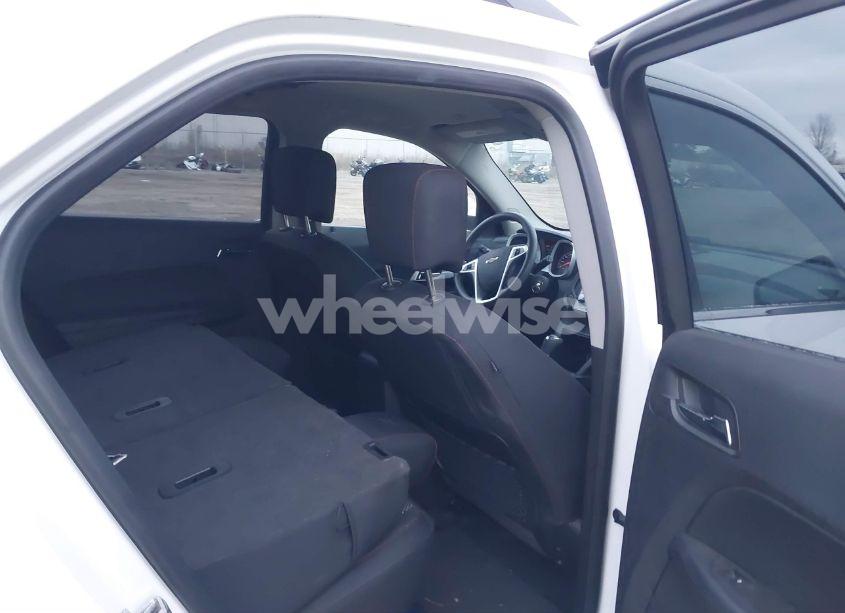 Photo 8 of 2016 Chevrolet Equinox LT (VIN 2GNFLFEK0G6192656)