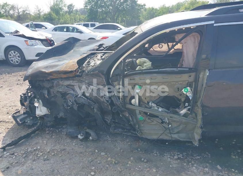 Photo 6 of 2016 Chevrolet Equinox LT (VIN 2GNFLFEK0G6296547)