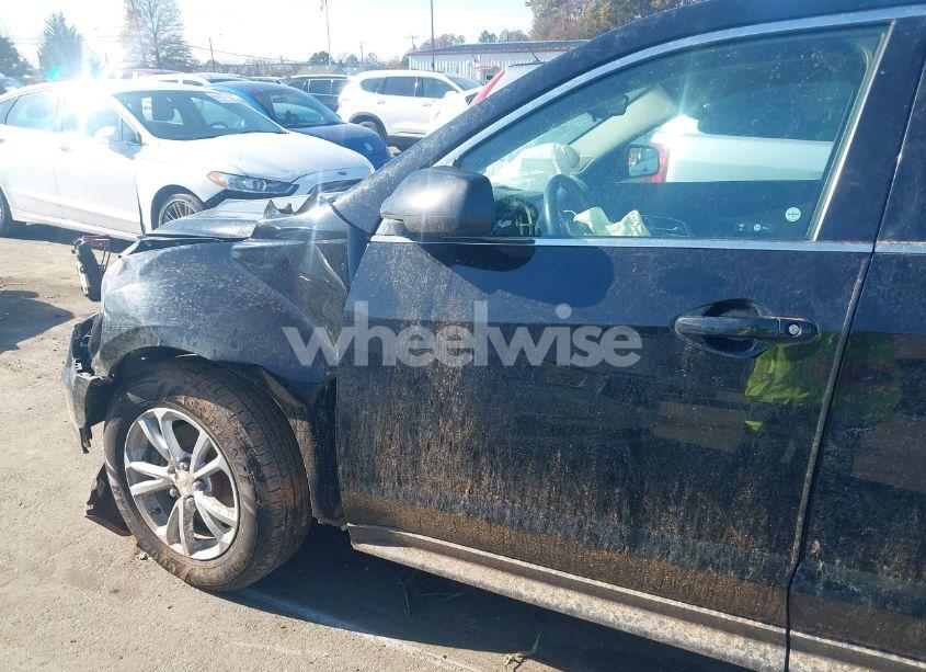 Photo 18 of 2016 Chevrolet Equinox LT (VIN 2GNFLFEK0G6321351)