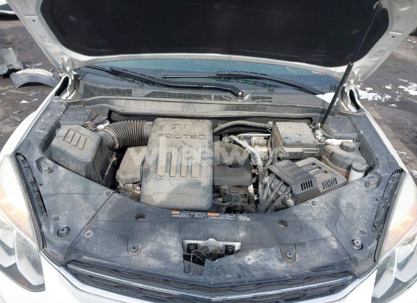 Photo 10 of 2017 Chevrolet Equinox LT (VIN 2GNFLFEK0H6198734)