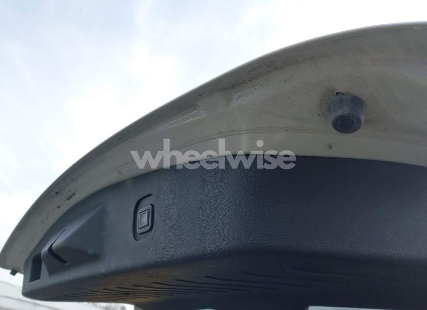 Photo 12 of 2017 Chevrolet Equinox LT (VIN 2GNFLFEK0H6198734)