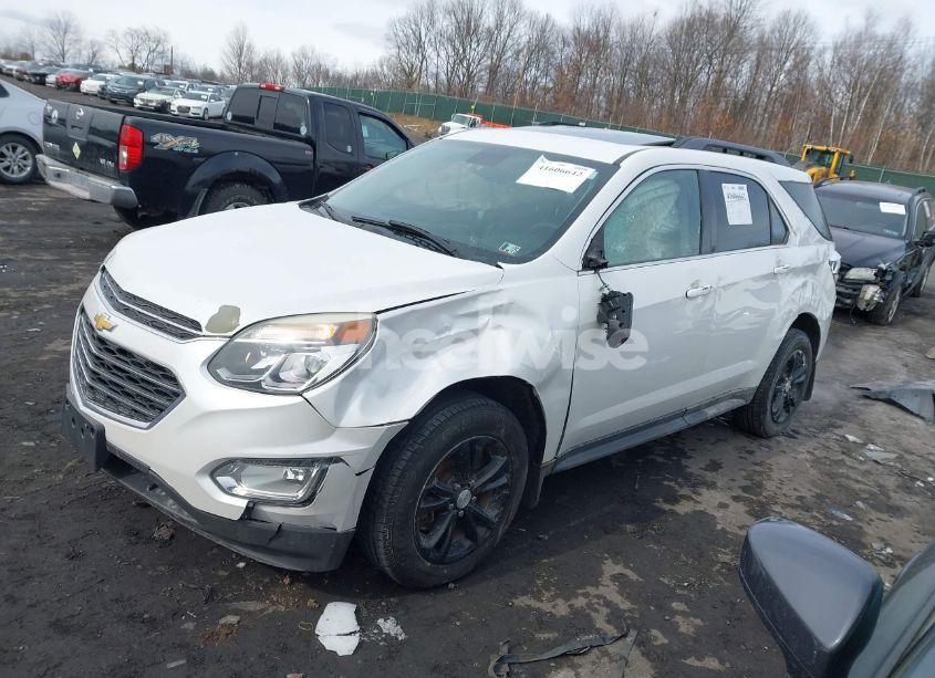Photo 2 of 2017 Chevrolet Equinox LT (VIN 2GNFLFEK0H6198734)