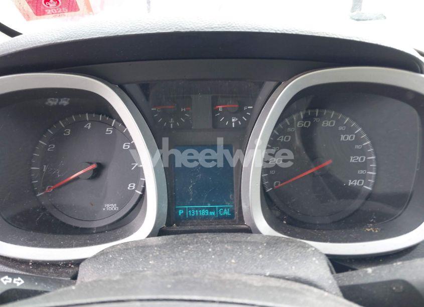 Photo 15 of 2017 Chevrolet Equinox LT (VIN 2GNFLFEK0H6236107)