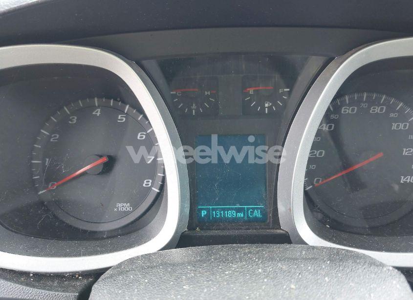 Photo 7 of 2017 Chevrolet Equinox LT (VIN 2GNFLFEK0H6236107)