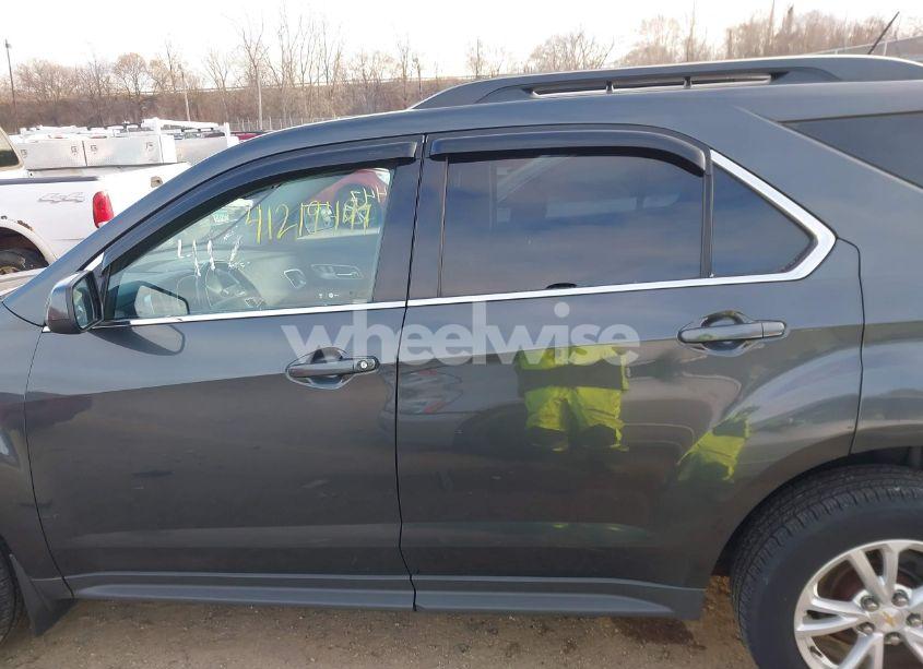 Photo 14 of 2017 Chevrolet Equinox LT (VIN 2GNFLFEK0H6261668)