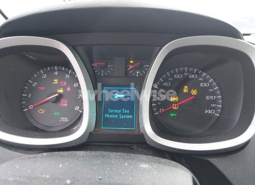 Photo 6 of 2017 Chevrolet Equinox LT (VIN 2GNFLFEK0H6317690)