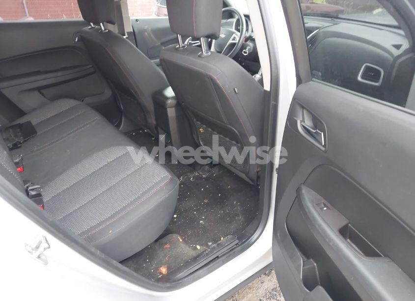 Photo 7 of 2017 Chevrolet Equinox LT (VIN 2GNFLFEK0H6317690)