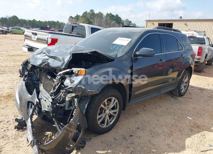 Photo 2 of 2017 Chevrolet Equinox LT (VIN 2GNFLFEK0H6340001)