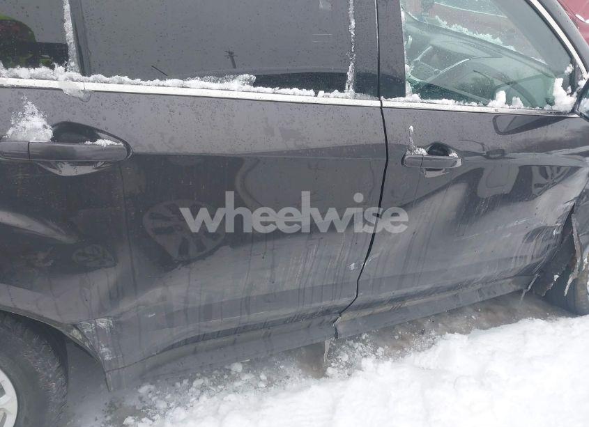 Photo 17 of 2016 Chevrolet Equinox LT (VIN 2GNFLFEK1G6156832)