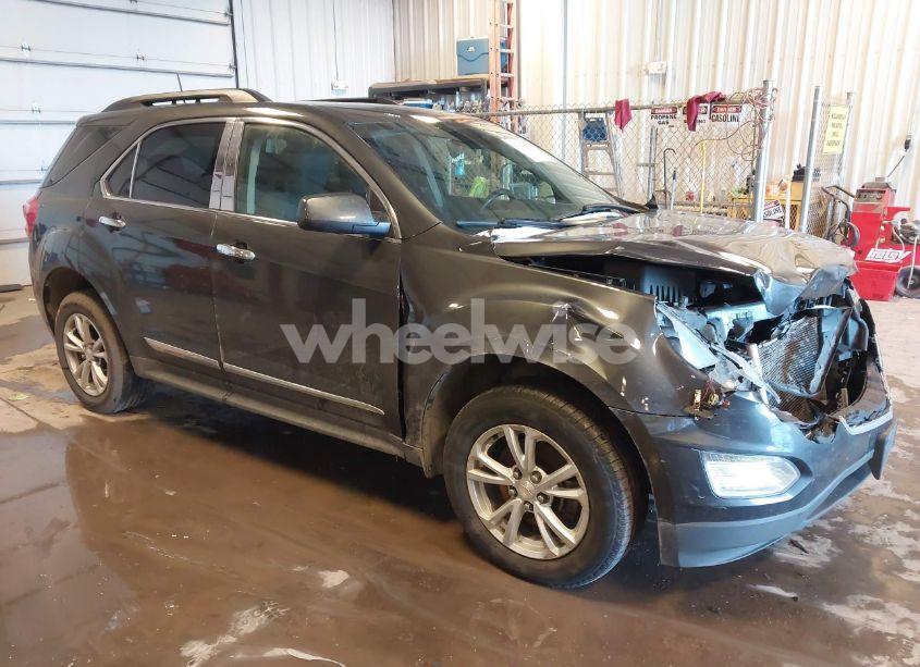 2017 Chevrolet Equinox LT (VIN 2GNFLFEK1H6123489) main photo
