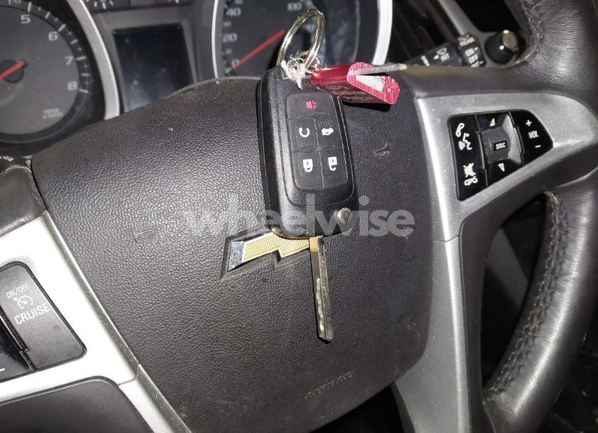 Photo 11 of 2017 Chevrolet Equinox LT (VIN 2GNFLFEK1H6123489)