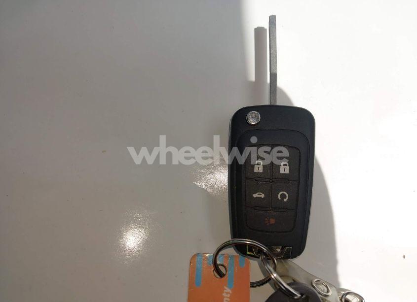 Photo 11 of 2017 Chevrolet Equinox LT (VIN 2GNFLFEK1H6124982)