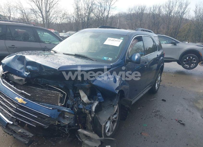 Photo 2 of 2017 Chevrolet Equinox LT (VIN 2GNFLFEK1H6182932)