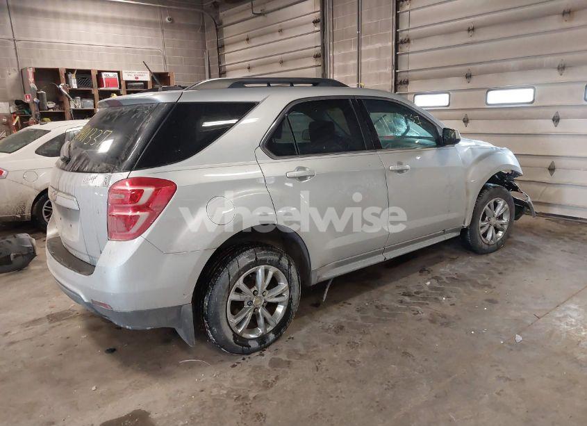 Photo 4 of 2017 Chevrolet Equinox LT (VIN 2GNFLFEK1H6224631)