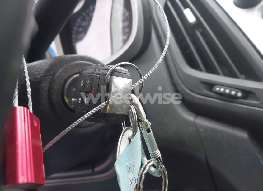 Photo 11 of 2017 Chevrolet Equinox LT (VIN 2GNFLFEK1H6307525)