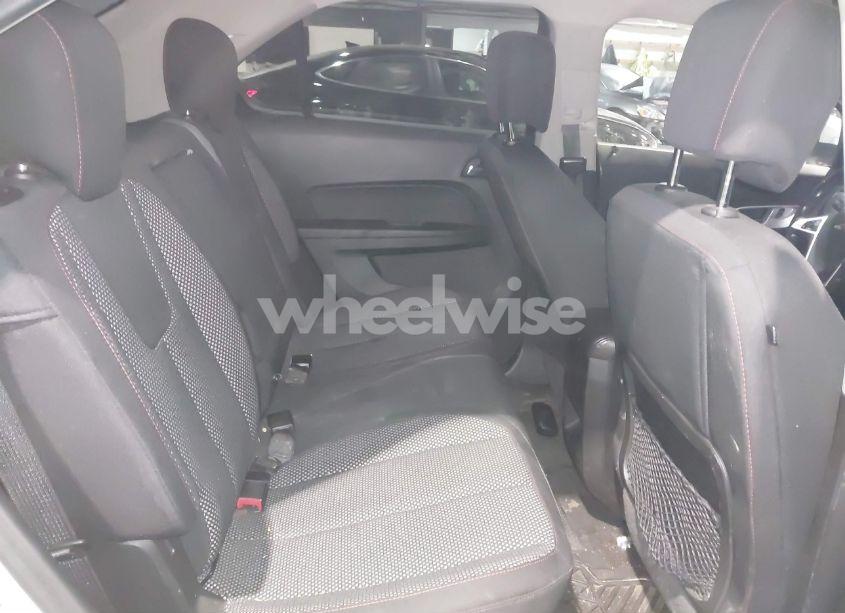 Photo 8 of 2016 Chevrolet Equinox LT (VIN 2GNFLFEK2G6110829)