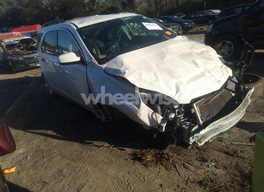 2017 Chevrolet Equinox LT (VIN 2GNFLFEK2H6120231) main photo