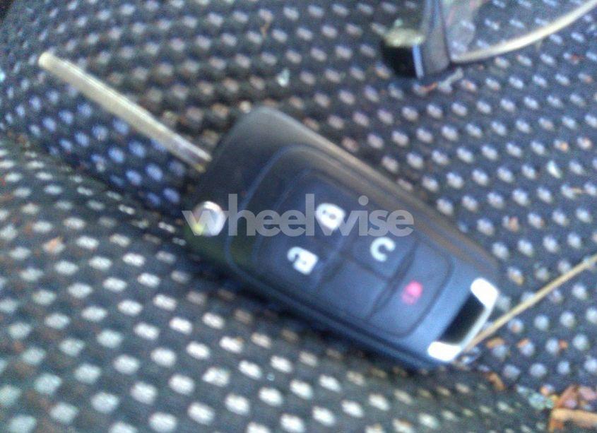 Photo 11 of 2017 Chevrolet Equinox LT (VIN 2GNFLFEK2H6120231)