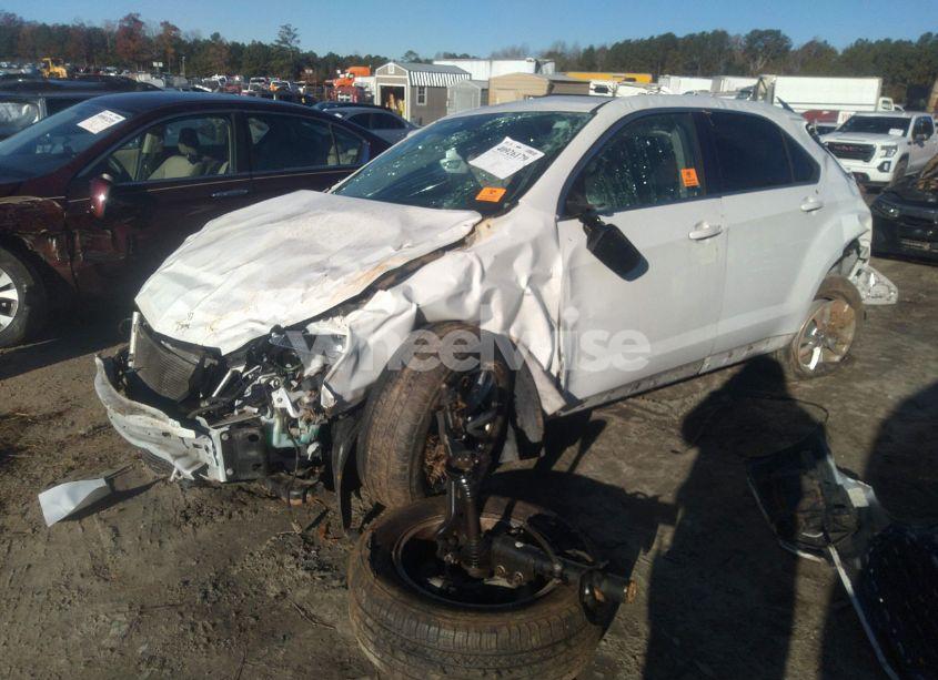 Photo 2 of 2017 Chevrolet Equinox LT (VIN 2GNFLFEK2H6120231)