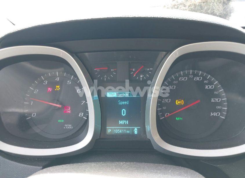 Photo 7 of 2017 Chevrolet Equinox LT (VIN 2GNFLFEK2H6124621)