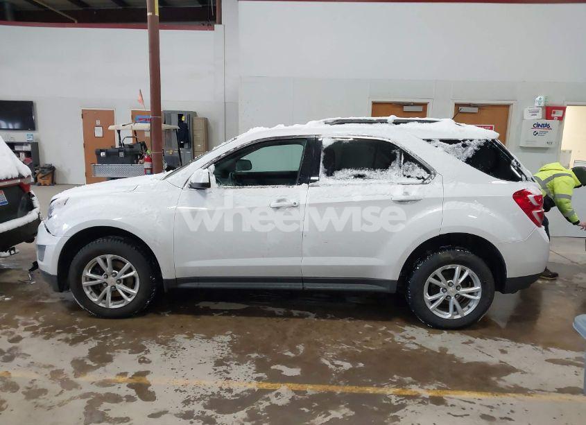 Photo 14 of 2017 Chevrolet Equinox LT (VIN 2GNFLFEK2H6146764)