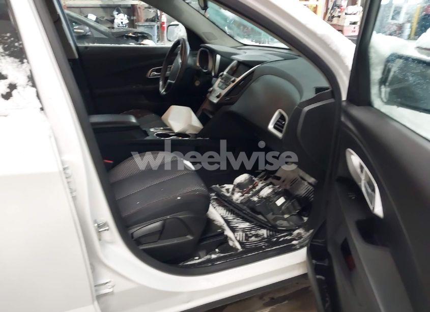 Photo 5 of 2017 Chevrolet Equinox LT (VIN 2GNFLFEK2H6146764)