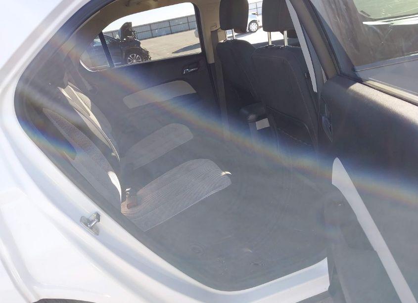 Photo 8 of 2017 Chevrolet Equinox LT (VIN 2GNFLFEK2H6172846)