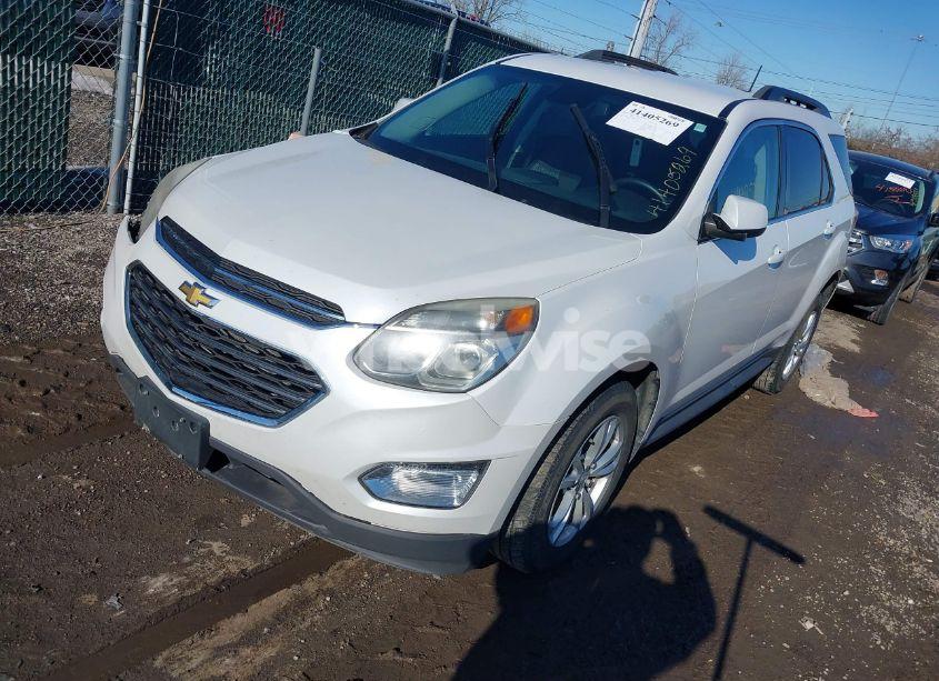 Photo 2 of 2017 Chevrolet Equinox LT (VIN 2GNFLFEK2H6243124)