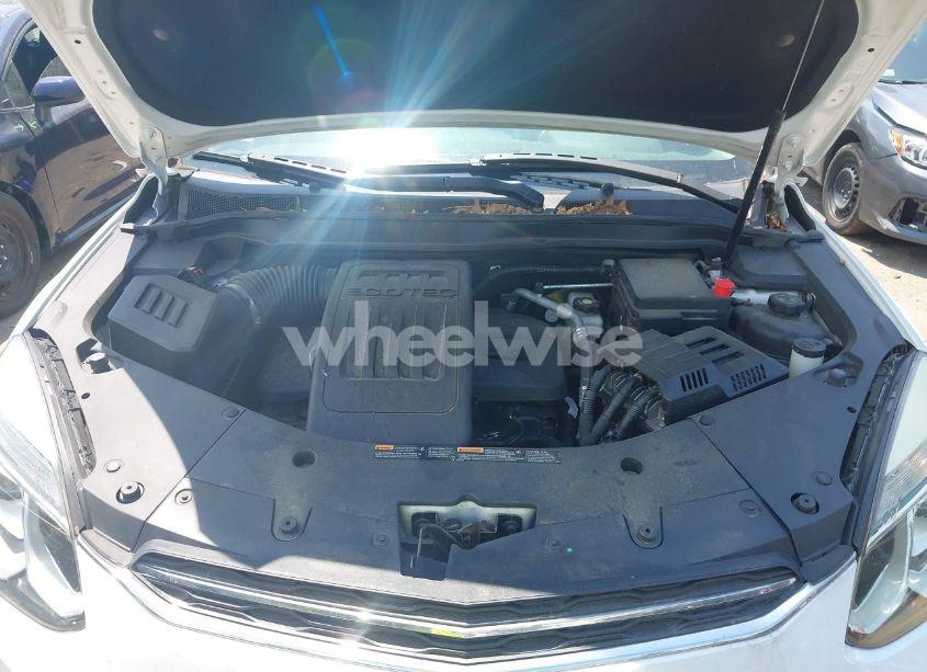 Photo 10 of 2017 Chevrolet Equinox LT (VIN 2GNFLFEK2H6253992)