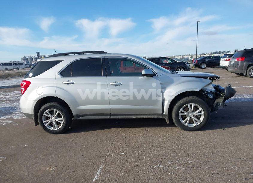 Photo 13 of 2017 Chevrolet Equinox LT (VIN 2GNFLFEK2H6271599)