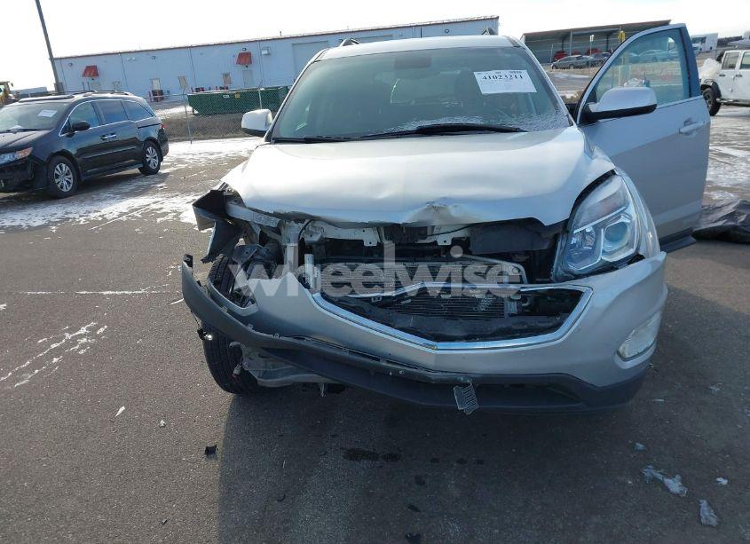 Photo 6 of 2017 Chevrolet Equinox LT (VIN 2GNFLFEK2H6271599)