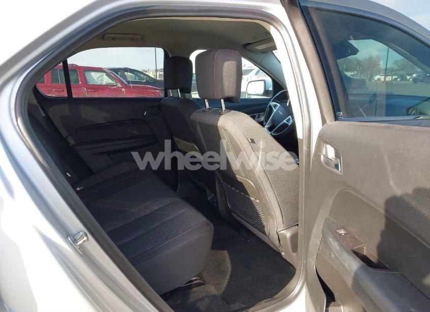 Photo 8 of 2017 Chevrolet Equinox LT (VIN 2GNFLFEK2H6271599)