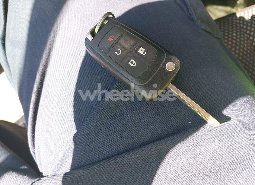 Photo 11 of 2017 Chevrolet Equinox LT (VIN 2GNFLFEK2H6273109)