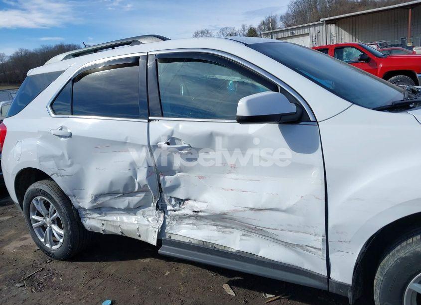 Photo 13 of 2017 Chevrolet Equinox LT (VIN 2GNFLFEK2H6320980)