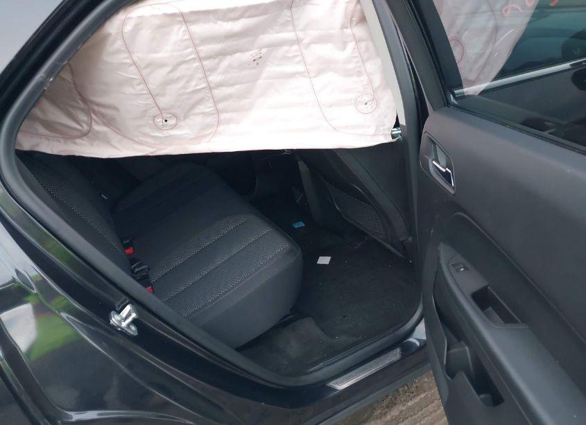 Photo 8 of 2015 Chevrolet Equinox 1LT (VIN 2GNFLFEK3F6217788)