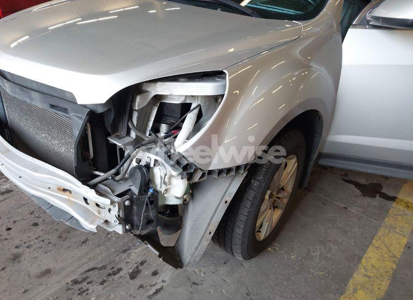 Photo 13 of 2015 Chevrolet Equinox 1LT (VIN 2GNFLFEK3F6240181)