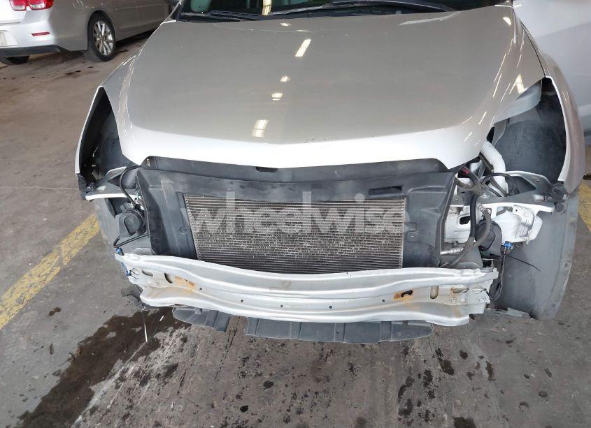 Photo 6 of 2015 Chevrolet Equinox 1LT (VIN 2GNFLFEK3F6240181)