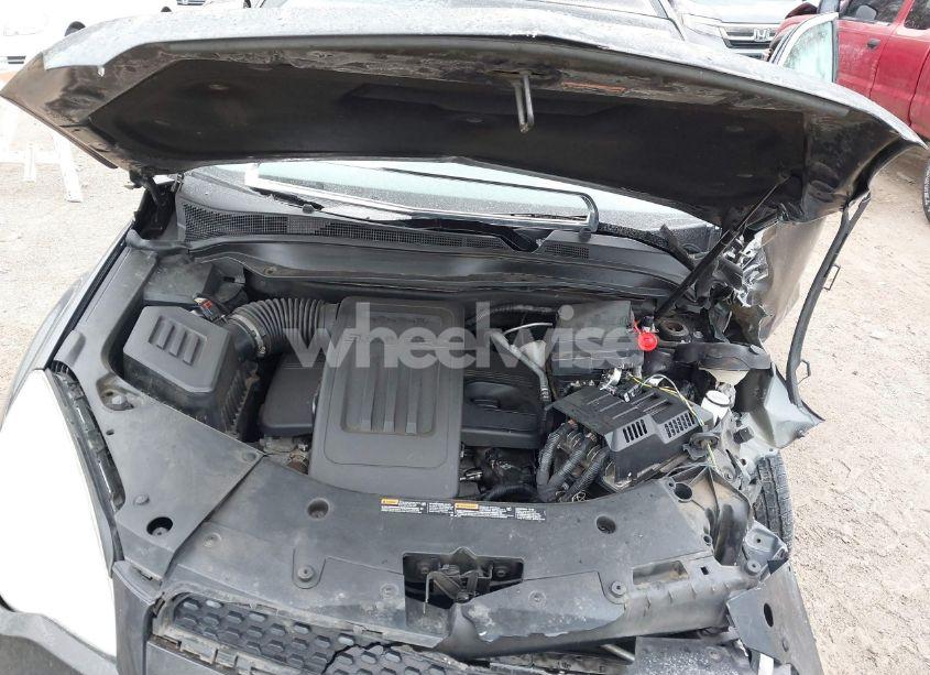 Photo 10 of 2015 Chevrolet Equinox (VIN 2GNFLFEK3F6387147)