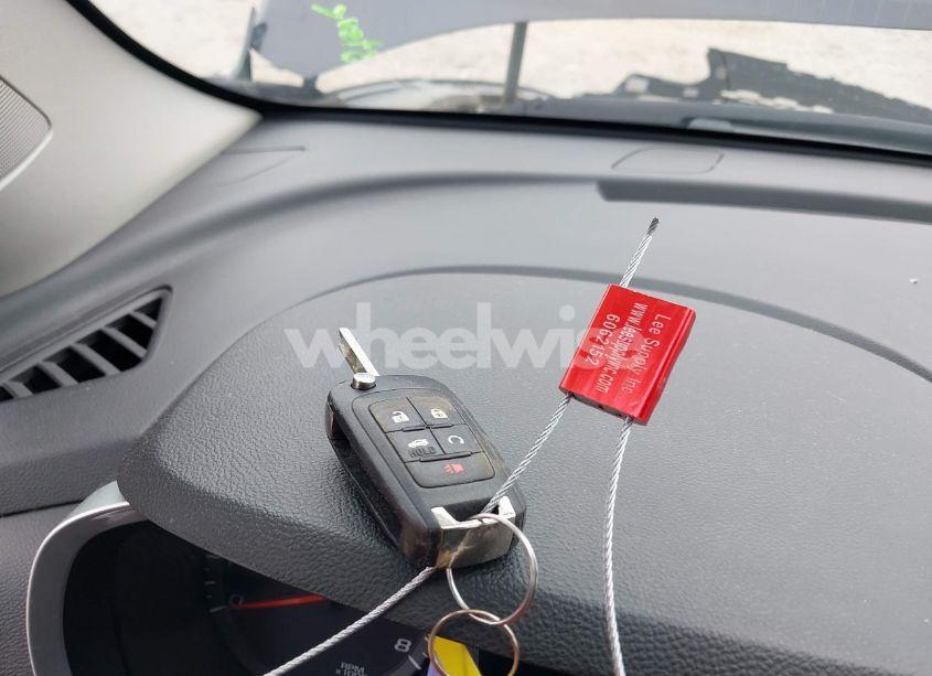 Photo 11 of 2016 Chevrolet Equinox LT (VIN 2GNFLFEK3G6205237)