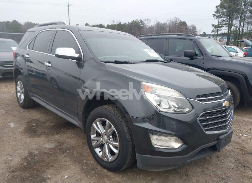 2017 Chevrolet Equinox LT (VIN 2GNFLFEK3H6121131) main photo
